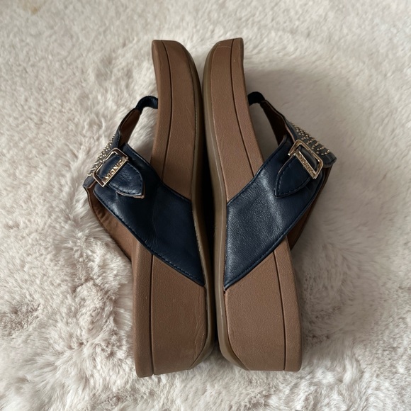 VIONIC Studded Navy Sandals - Picture 9 of 10